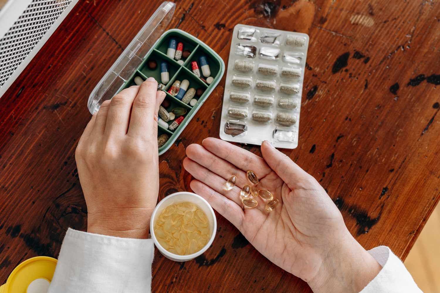 Dexcom Stelo Continuous Glucose Monitor: OTC Guide