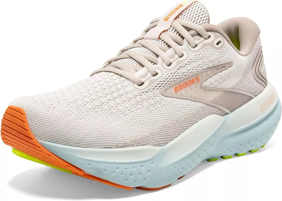 Side profile of a plush Brooks Glycerin running shoe with thick cushioning.